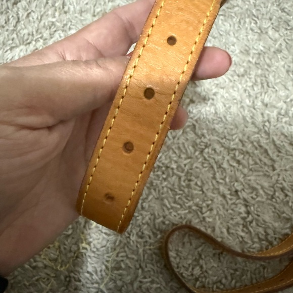 Louis Vuitton bucket bag strap - Picture 3 of 7